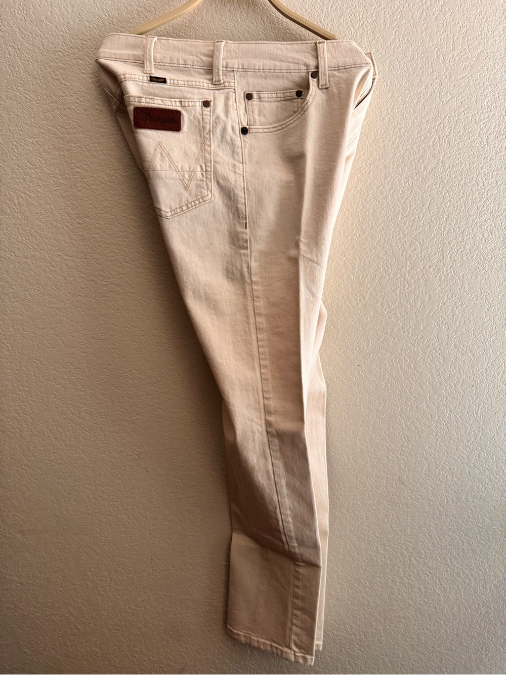 Wrangler Men's Cream Jean slim - tapered Fit